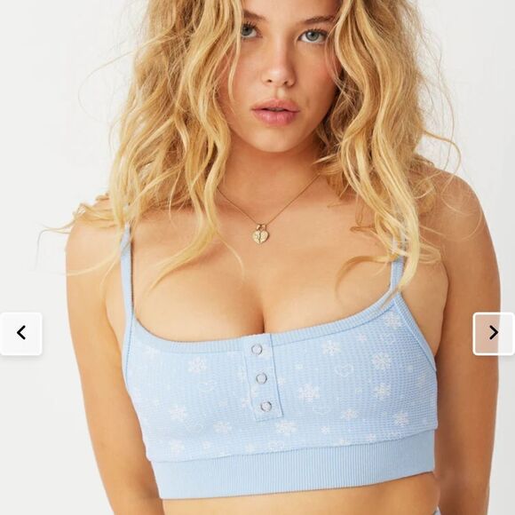 Frankie’s bikinis snow flurries waffle knit top - Picture 1 of 4